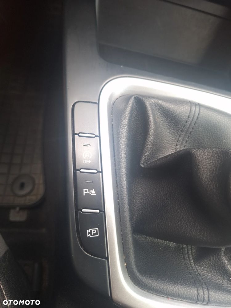Kia Ceed 1.5 T-GDI M - 27