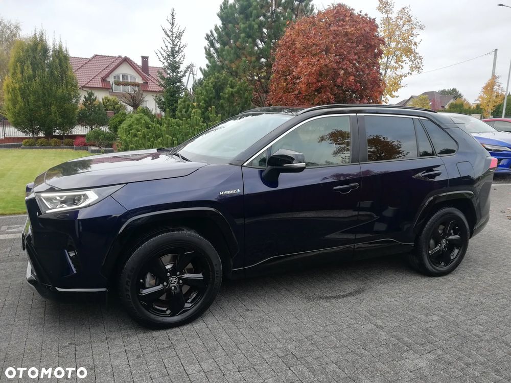 Toyota RAV4 - 6