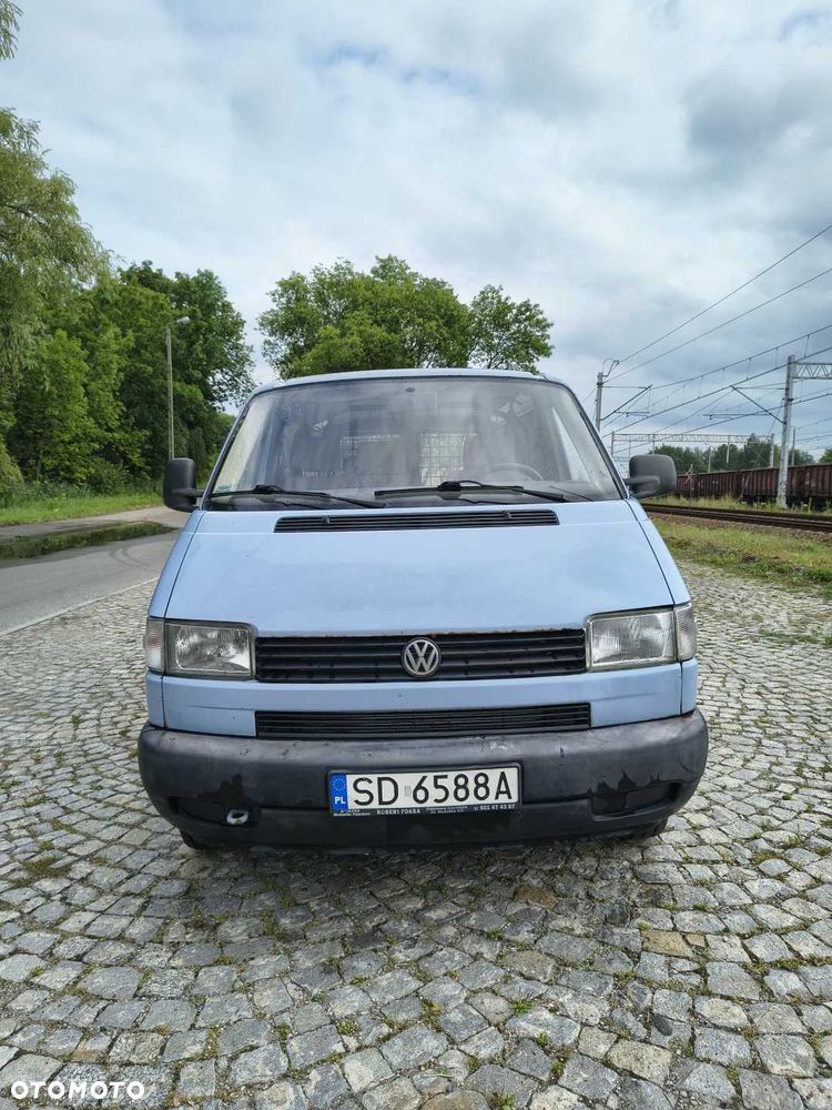 Volkswagen Transporter - 2