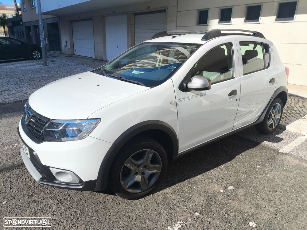 Dacia Sandero SCe 75 Essentiel - 2