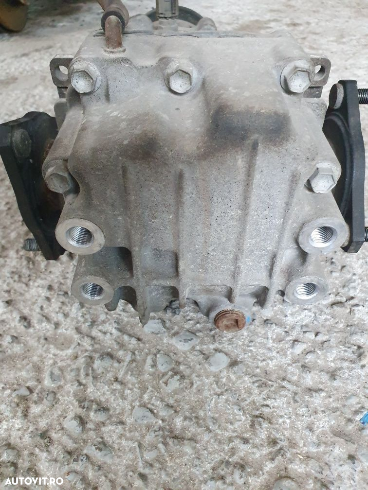 Cutie transfer  / grup spate  Suzuki Vitara all grip 4x4 , 2017 - 5