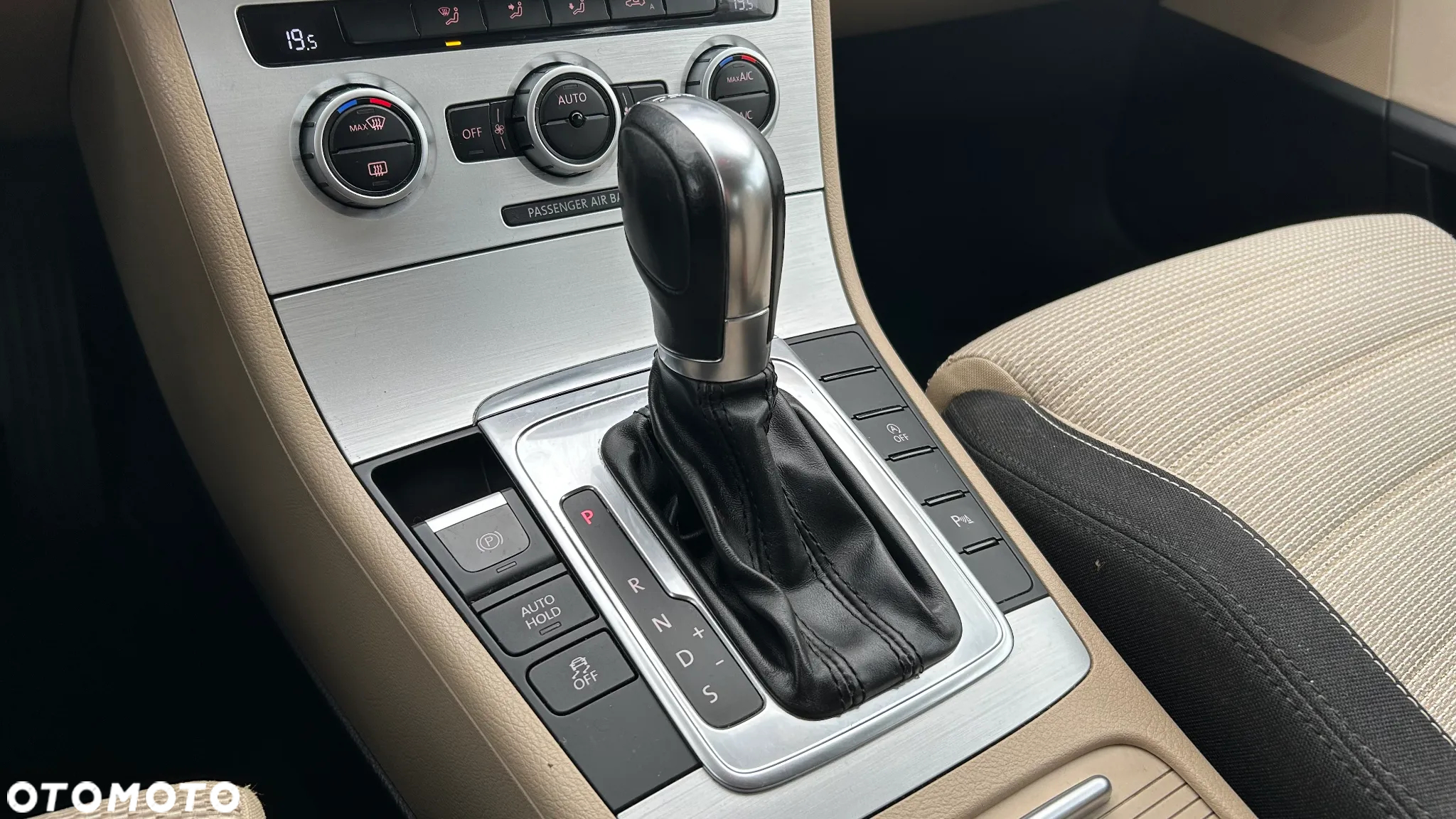 Volkswagen CC 1.4 TSI BMT DSG - 10