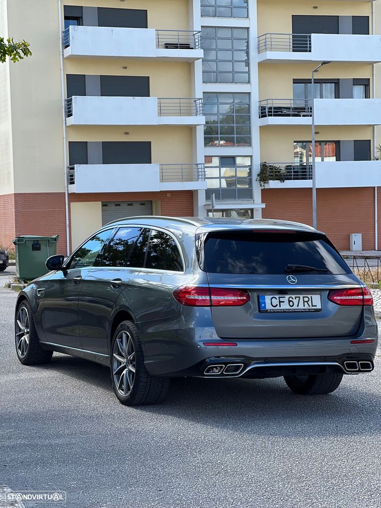 Mercedes-Benz E 220 d 9G-TRONIC AMG Line - 3