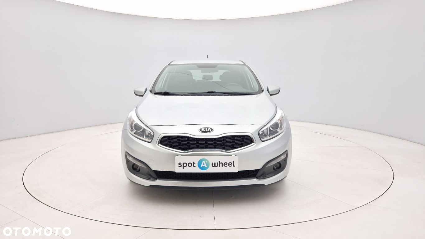 Kia Ceed Cee'd 1.4 CRDi M - 13