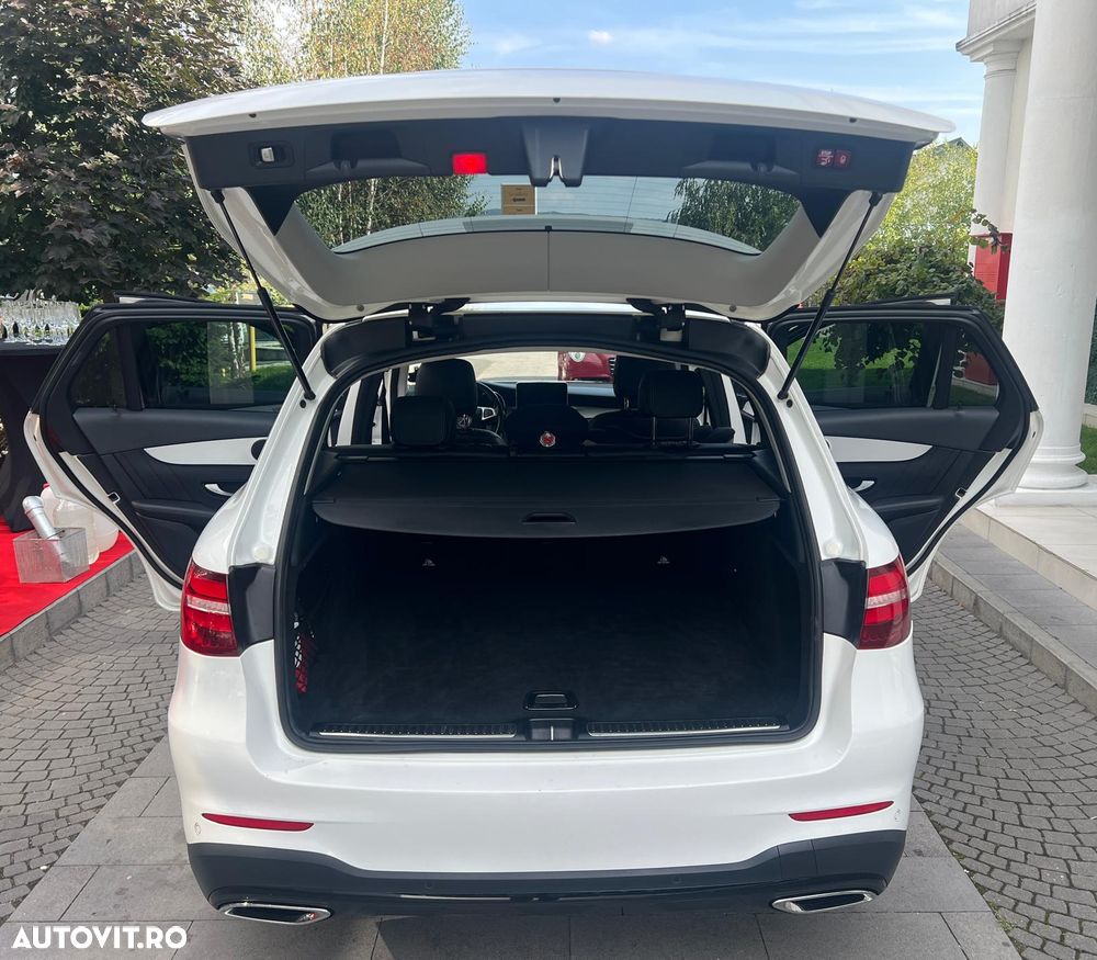 Mercedes-Benz GLC - 9