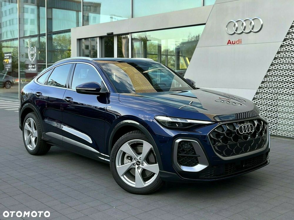 Audi Q5 Sportback - 11