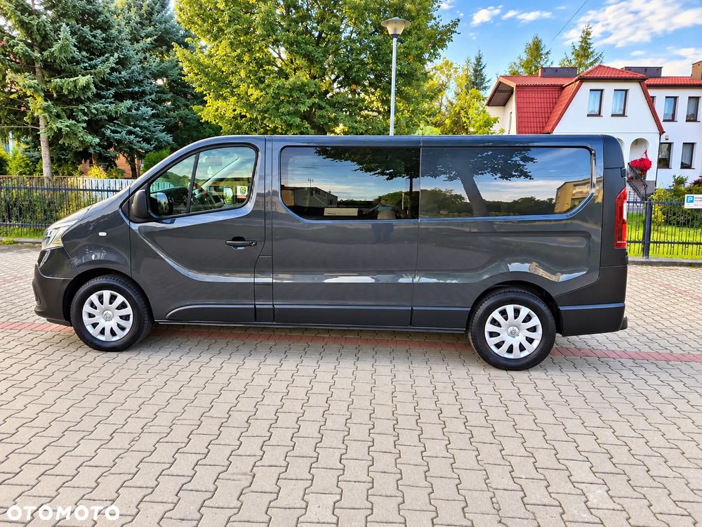 Renault Trafic 2021 photo 3