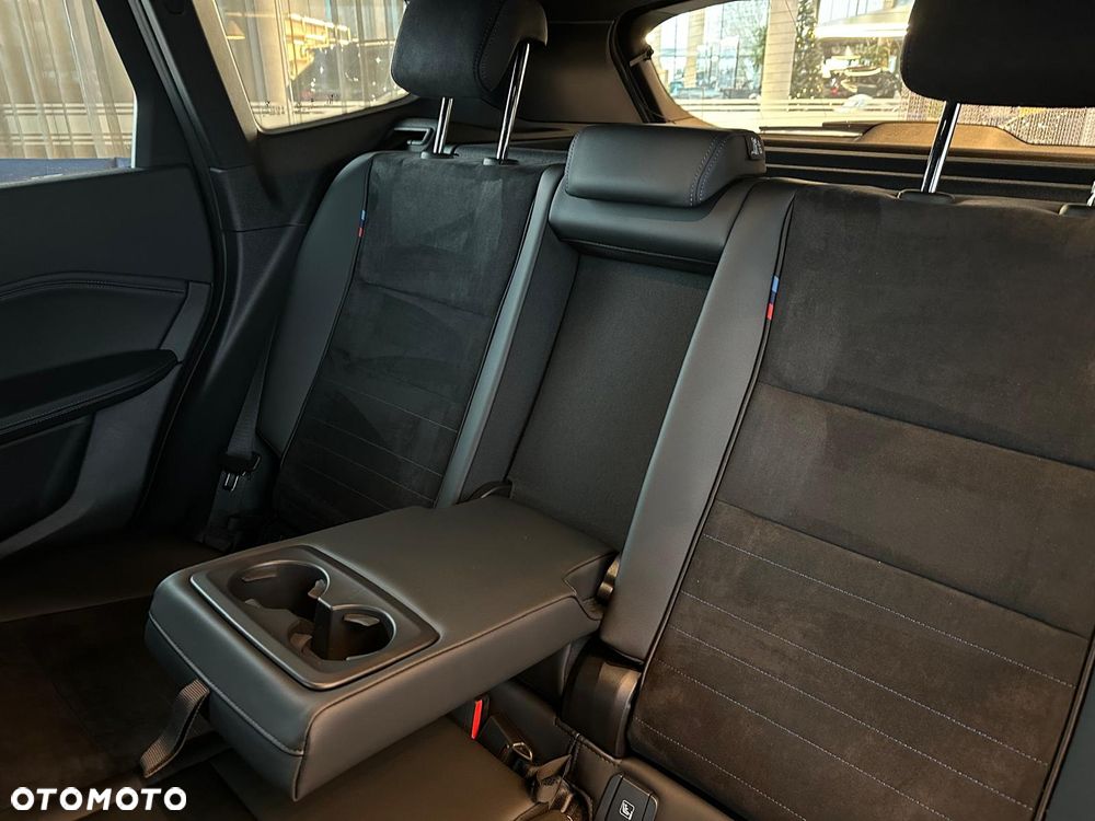 BMW iX1 eDrive20 66.5kWh M Sport Edition - 22