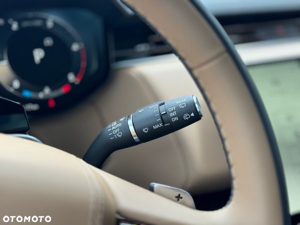Land Rover Range Rover Sport - 21