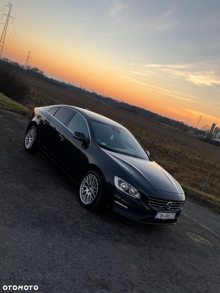 Volvo S60 D3 Drive-E Momentum - 2