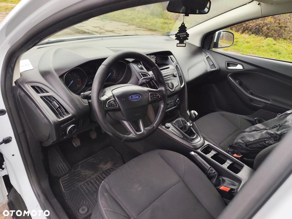 Ford Focus 2017 photo 4