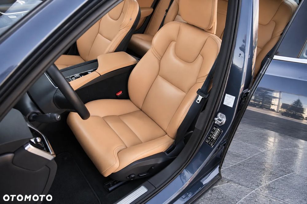 Volvo S90 D5 AWD Geartronic Inscription - 6