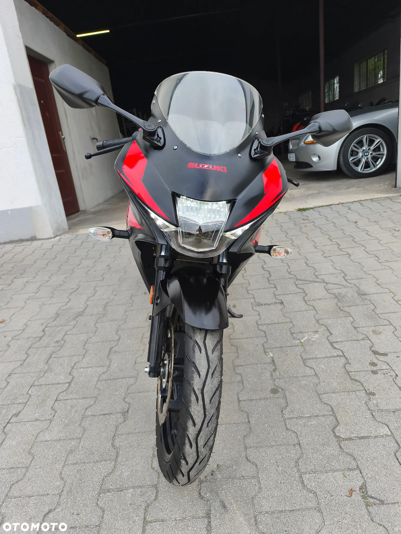 Suzuki GSX-R - 27