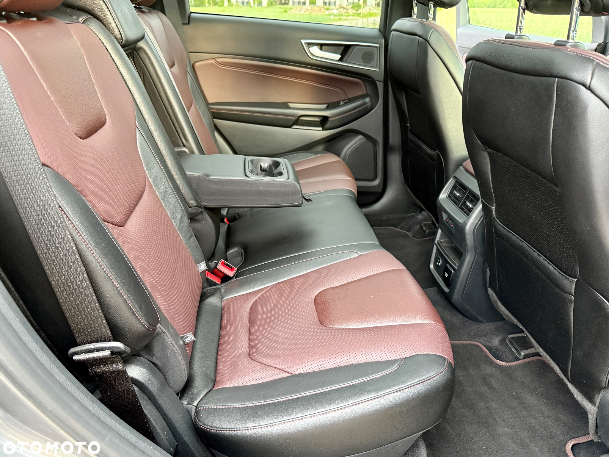 Ford Edge - 23