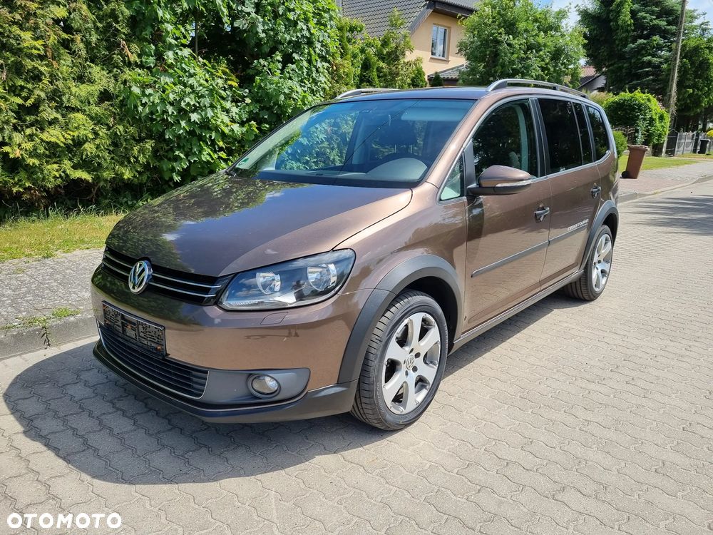 Volkswagen Touran 2.0 TDI DPF Cross - 10