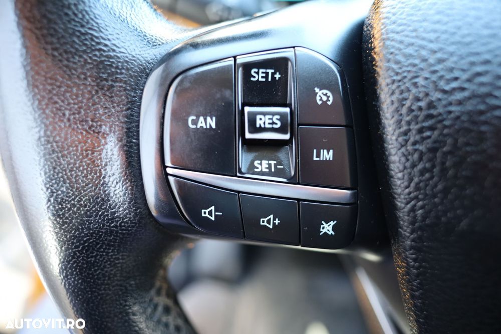 Ford Custom L2H1 - 20