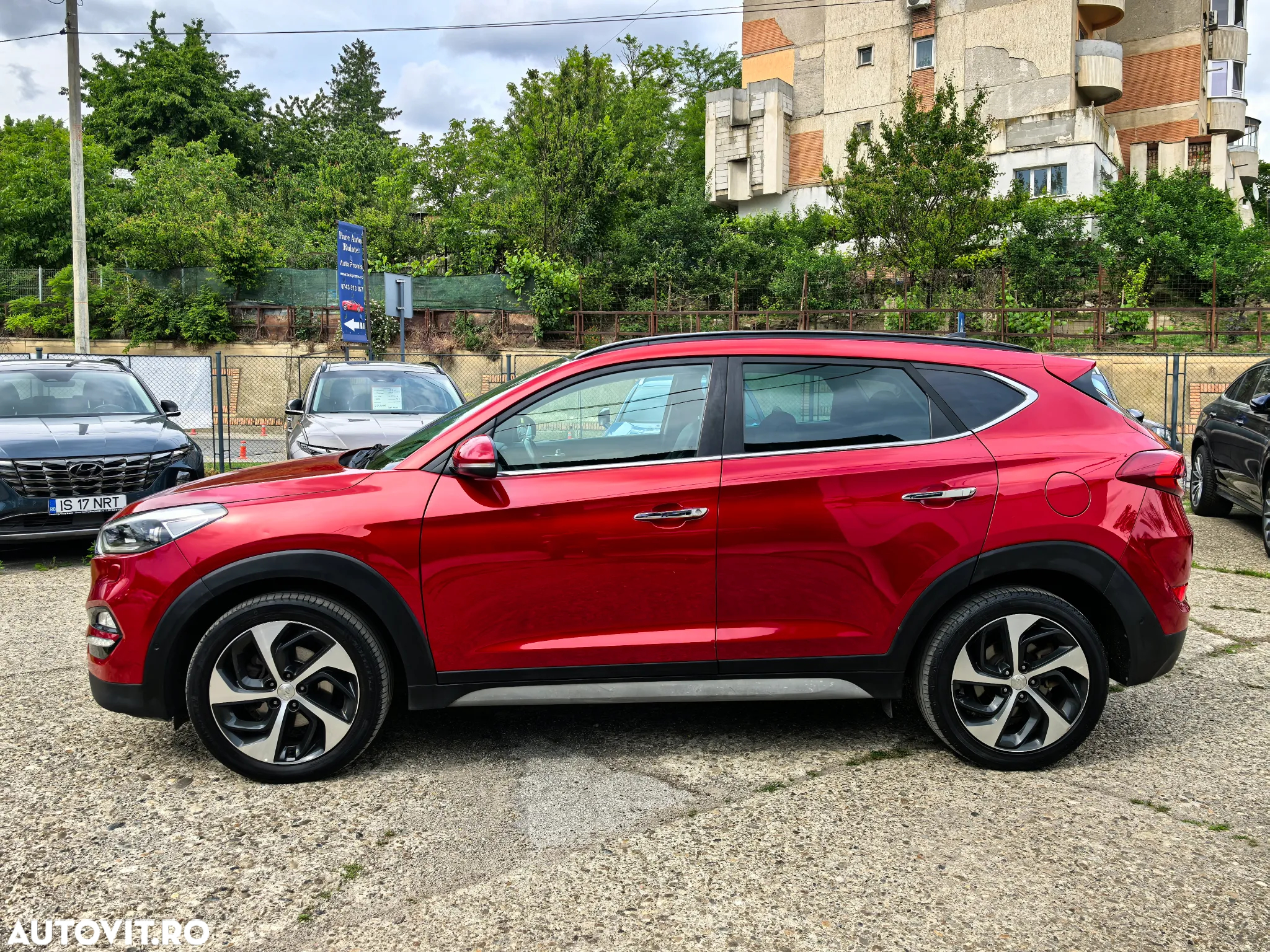 Hyundai Tucson blue 1.7 CRDi 2WD DCT Premium - 11