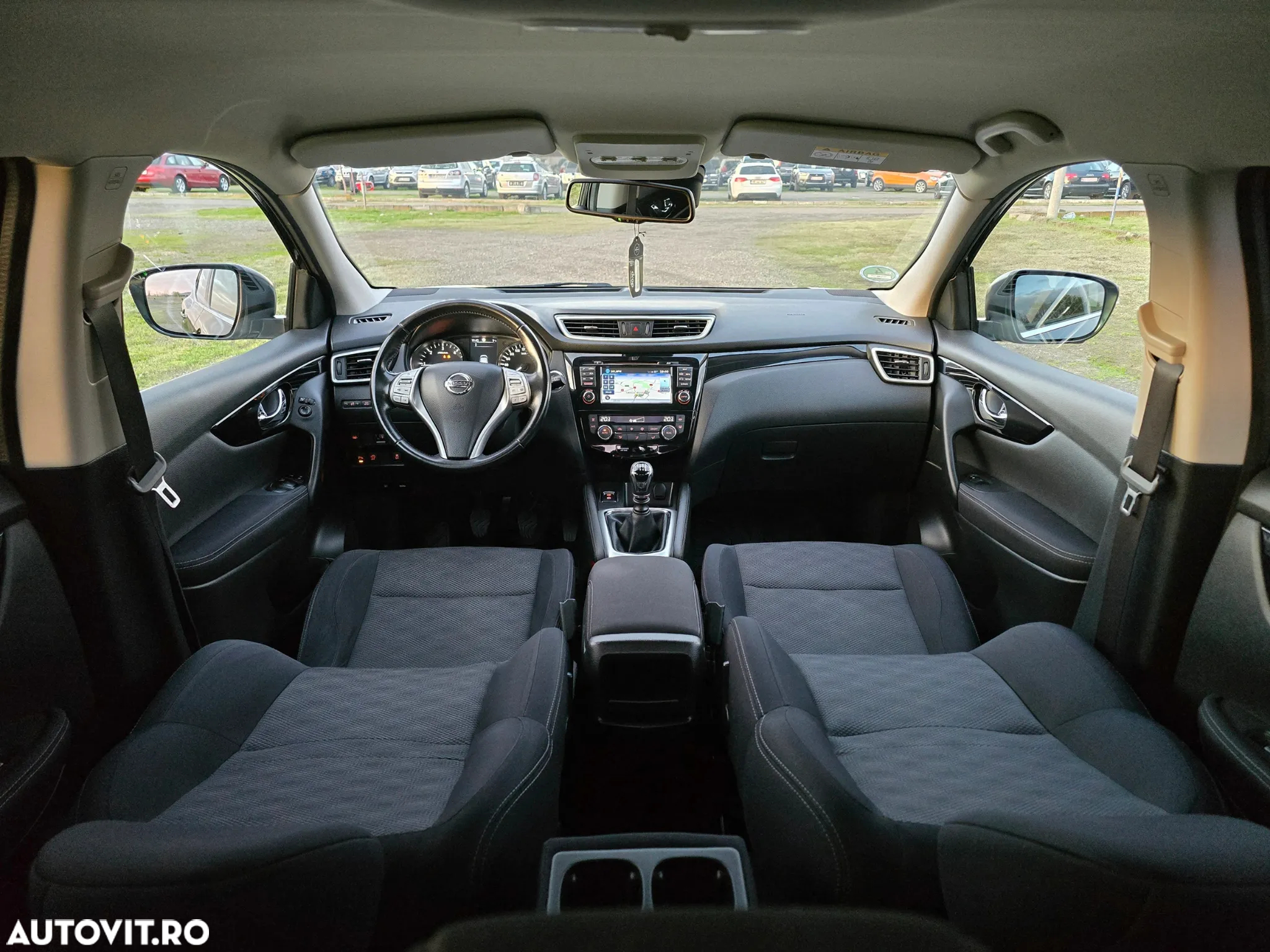 Nissan Qashqai 1.6 DCI ALL-MODE 4x4i ACENTA - 7