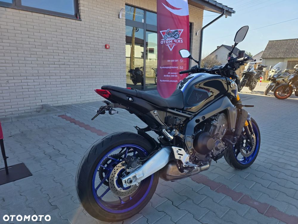 Yamaha MT - 7