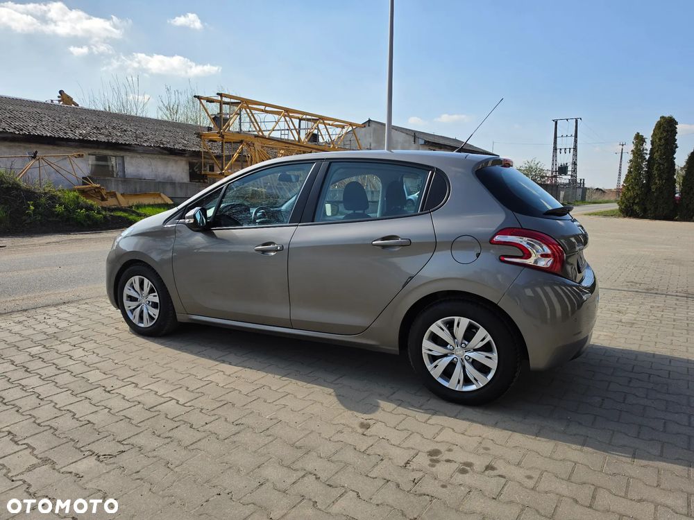 Peugeot 208 1.4 VTi Active - 5