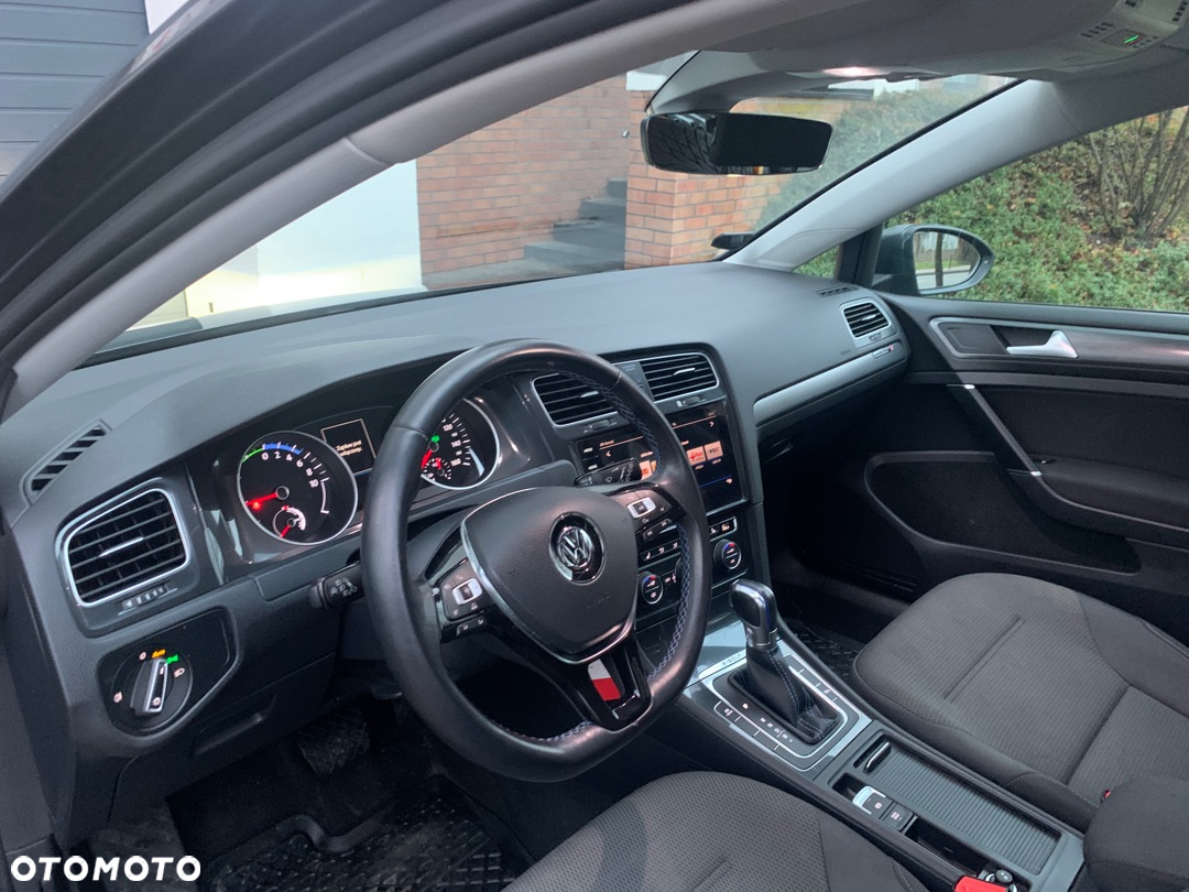Volkswagen Golf e-Golf - 5
