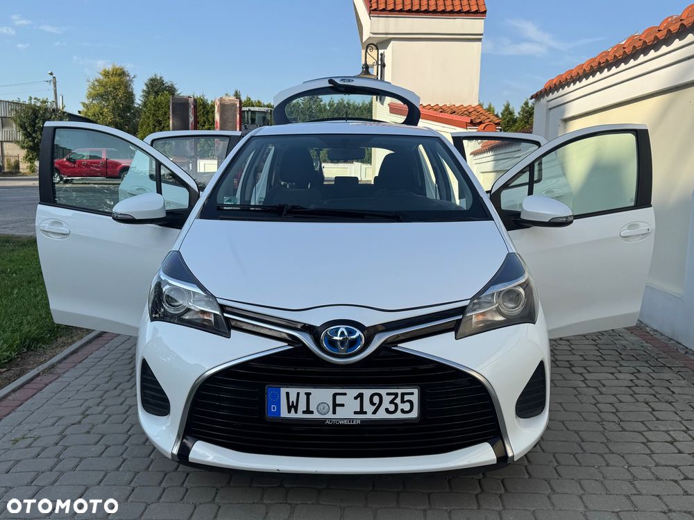 Toyota Yaris - 23