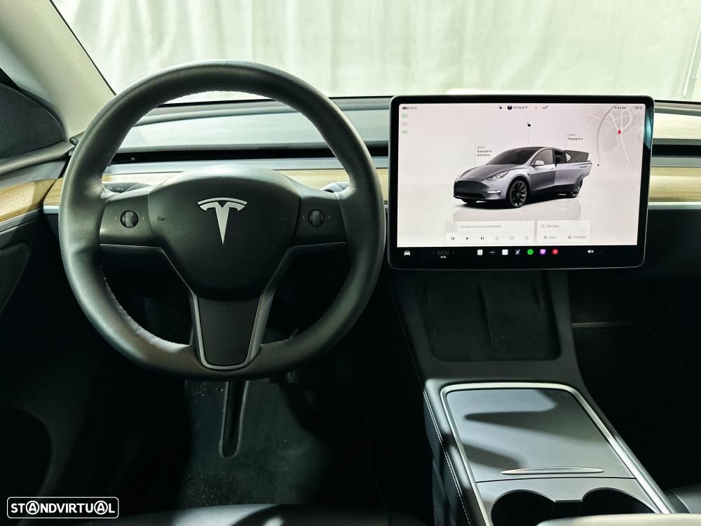 Tesla Model Y Long Range Dual Motor AWD - 21
