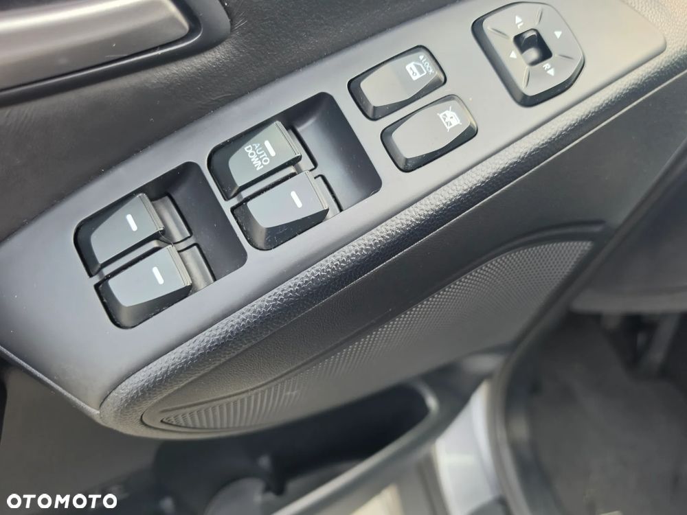 Hyundai ix35 1.6 GDI Comfort 2WD - 21