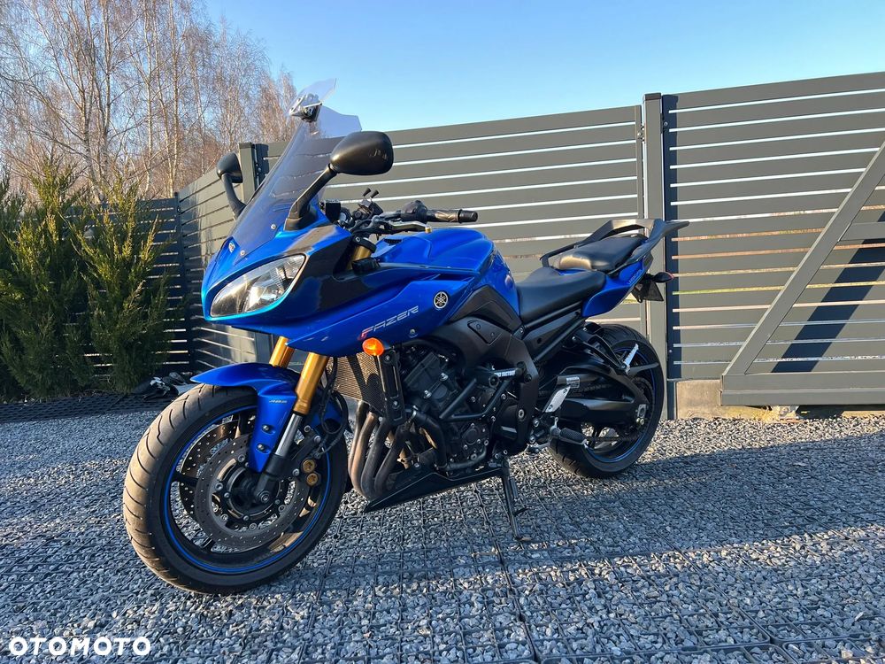 Yamaha FZ8 - 24