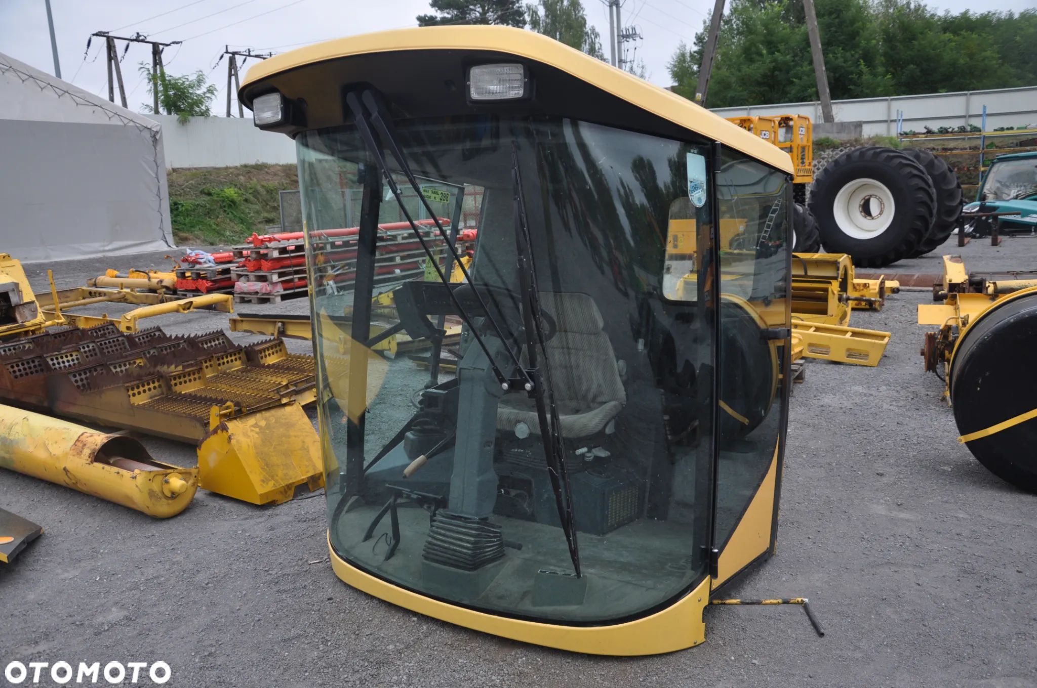 Kabina silnik skrzynia New Holland TX 64 65 66 67 68 - 1