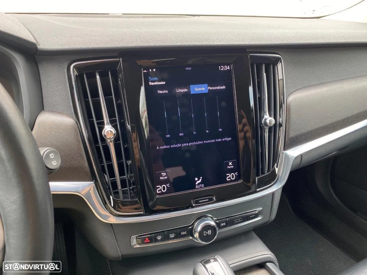 Volvo V90 Cross Country 2.0 D4 Pro AWD Geartronic - 27