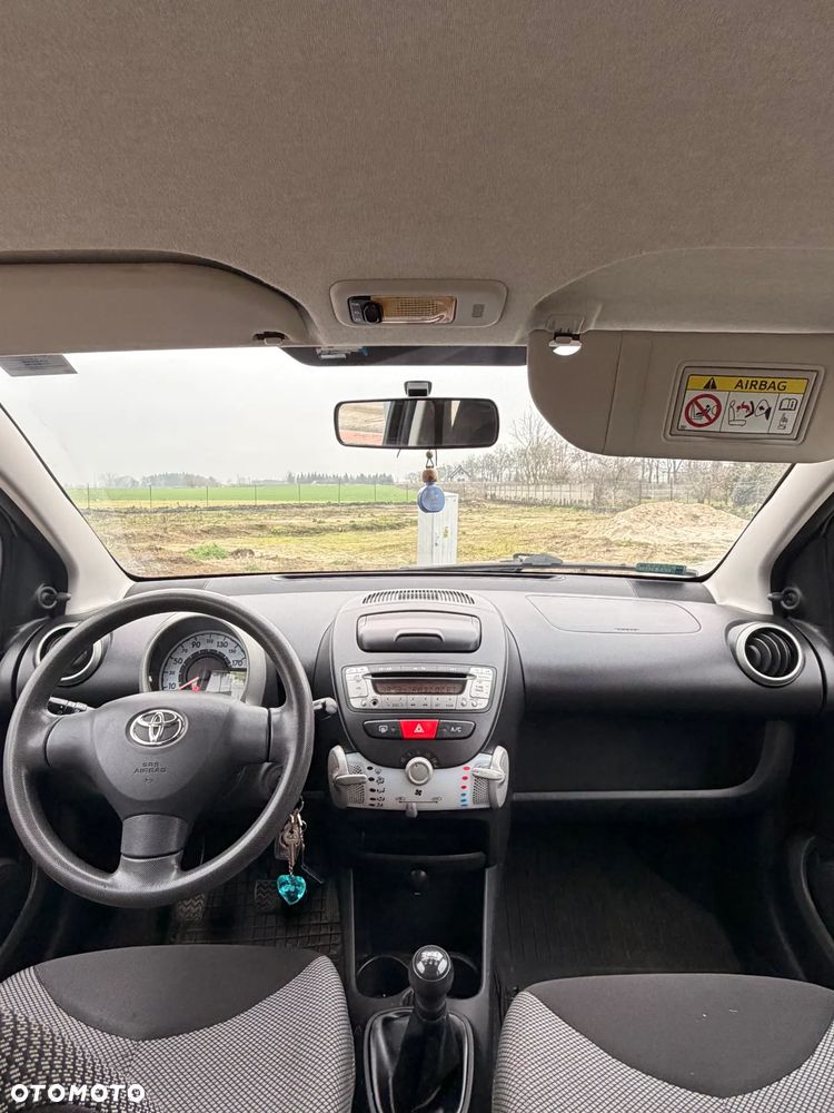 Toyota Aygo - 5