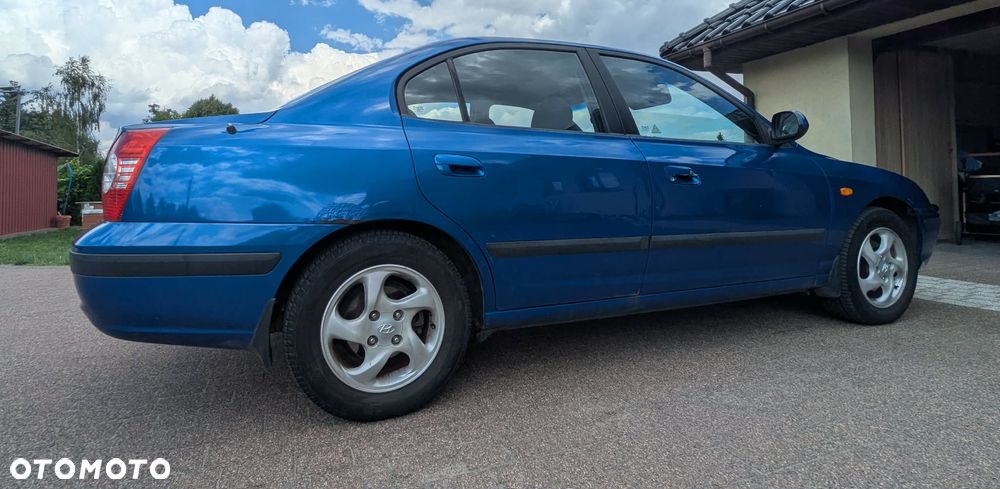 Hyundai Elantra 1.6 Comfort - 6