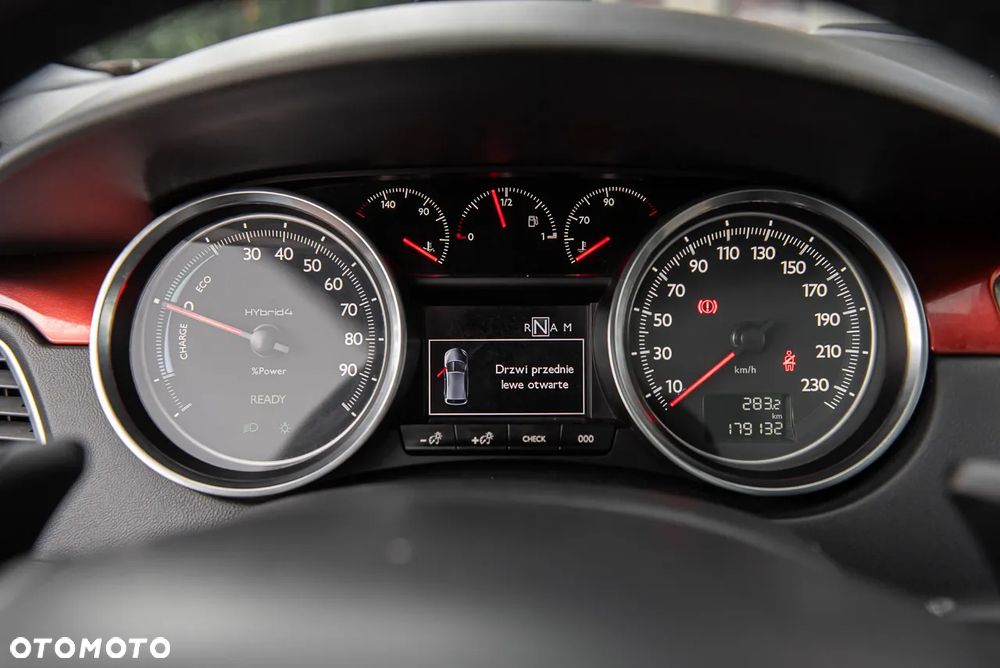 Peugeot 508 RXH 2.0 HDi HYbrid4 - 19