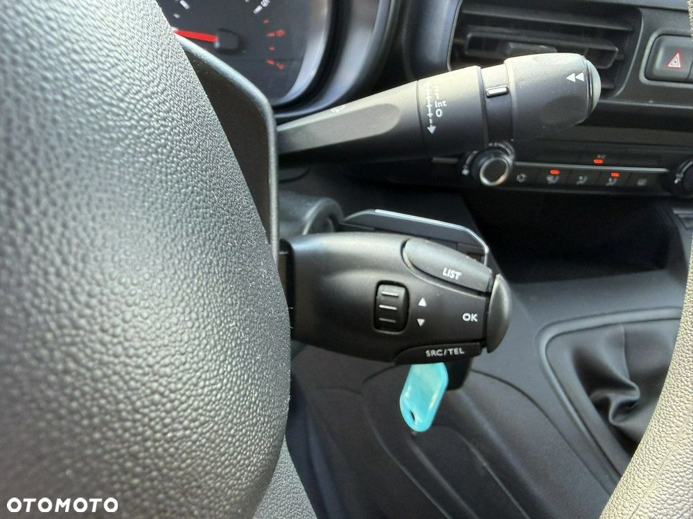 Toyota Proace City - 16