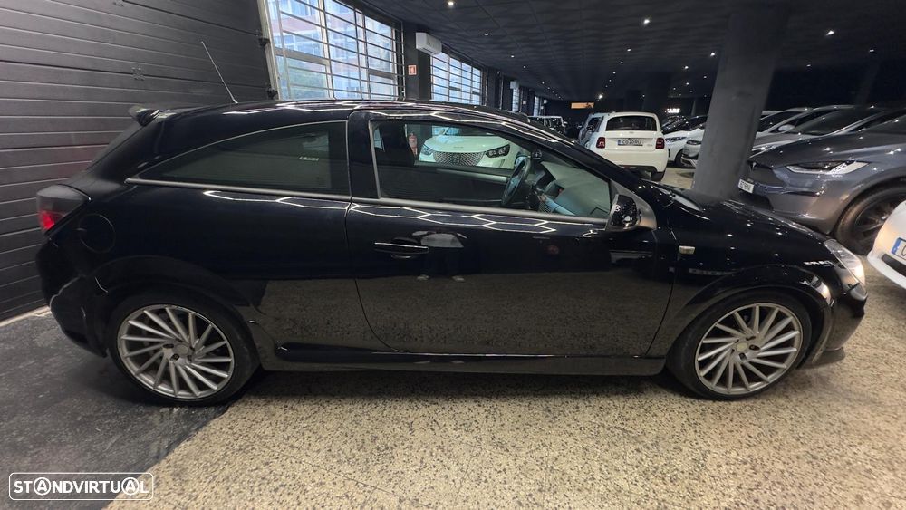 Opel Astra GTC 1.7 CDTI - 3