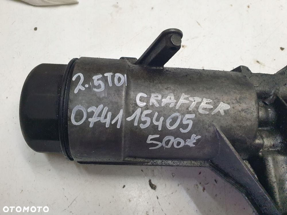 PODSTAWA FILTRA OLEJU VW CRAFTER 2.5 TDI 074115405 - 6