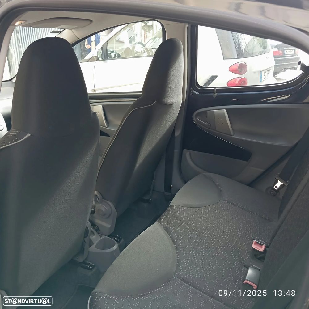 Peugeot 107 1.0 Black&Silver - 3