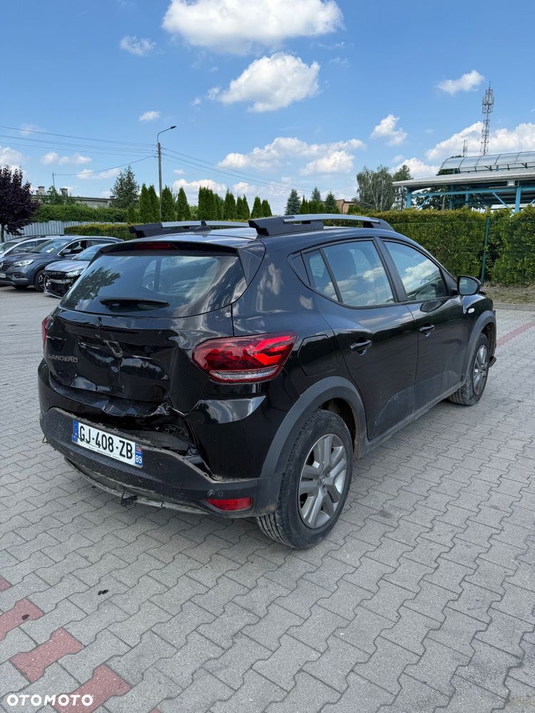 Dacia Sandero - 6