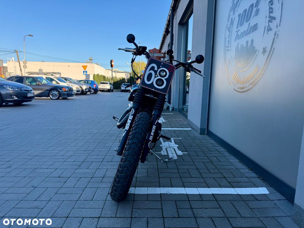 Harley-Davidson Sportster - 21