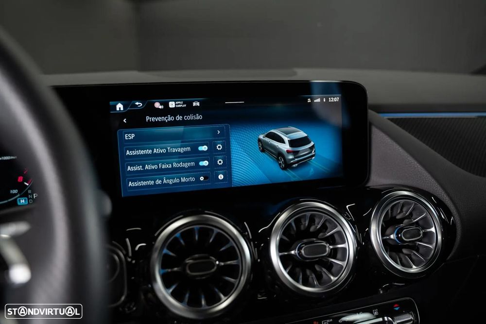 Mercedes-Benz GLA 250 e AMG Line - 28