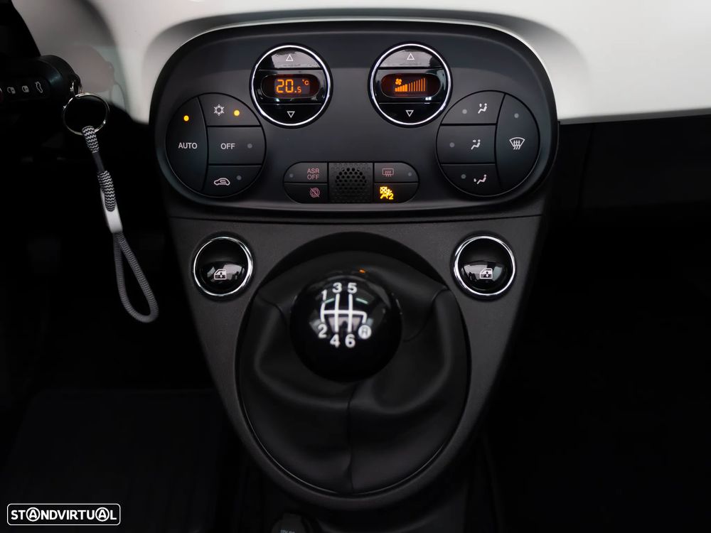 Fiat 500C 1.0 Hybrid - 30