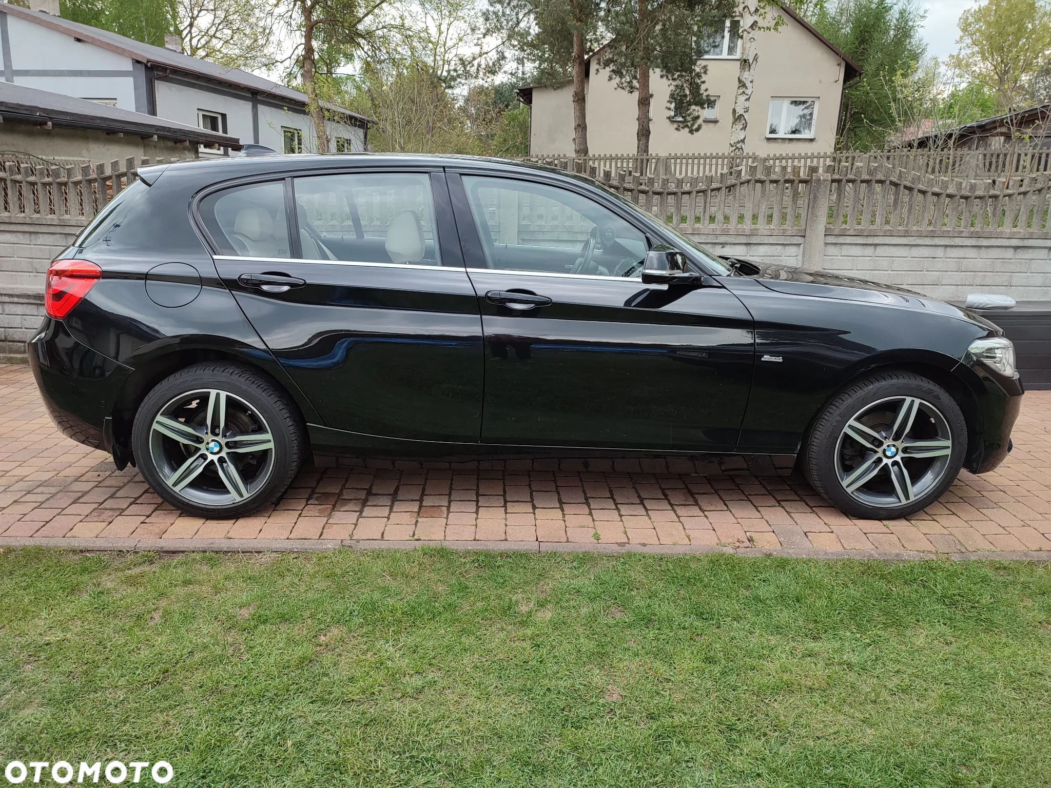 BMW Seria 1 116d Sport Line - 5