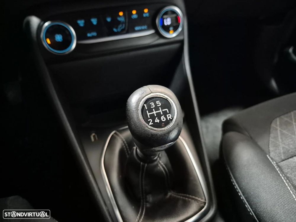 Ford Fiesta 1.0 EcoBoost S&S ACTIVE X - 25