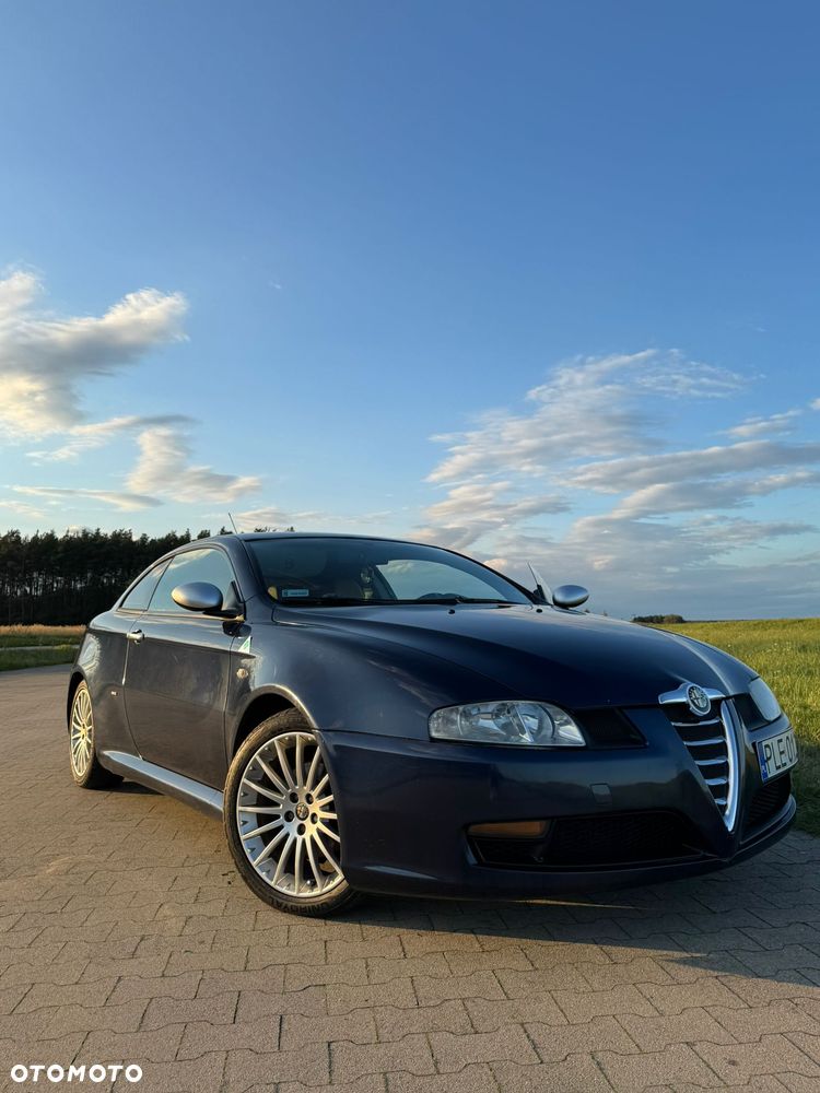 Alfa Romeo GT 1.9JTD 16V Q2 - 8