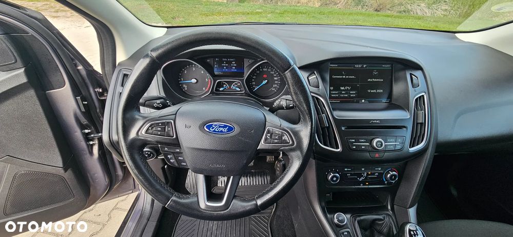 Ford Focus - 23