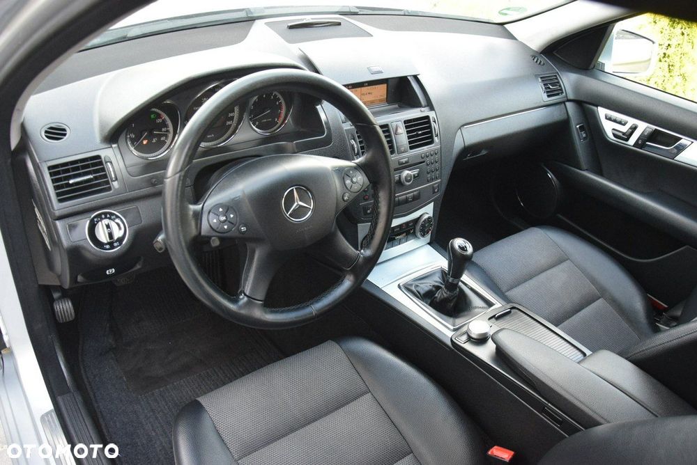 Mercedes-Benz Klasa C - 35