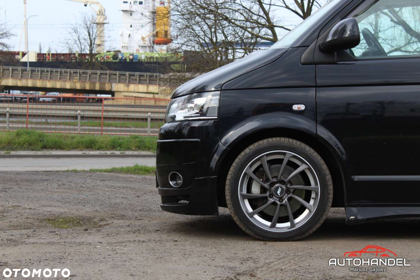 Volkswagen Multivan - 8