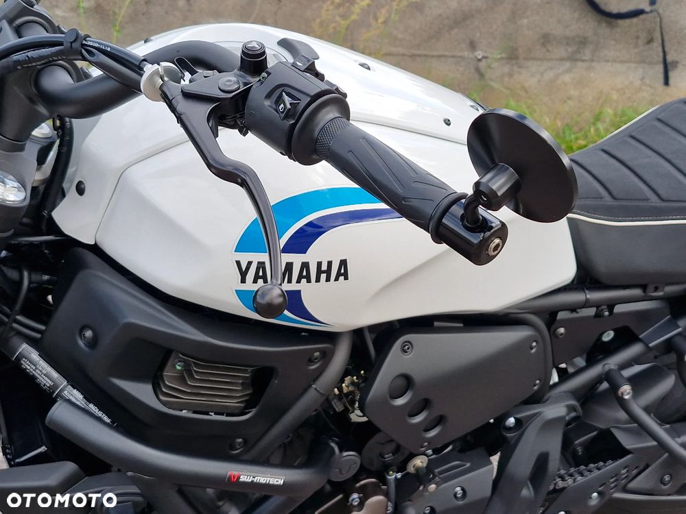 Yamaha XSR - 15