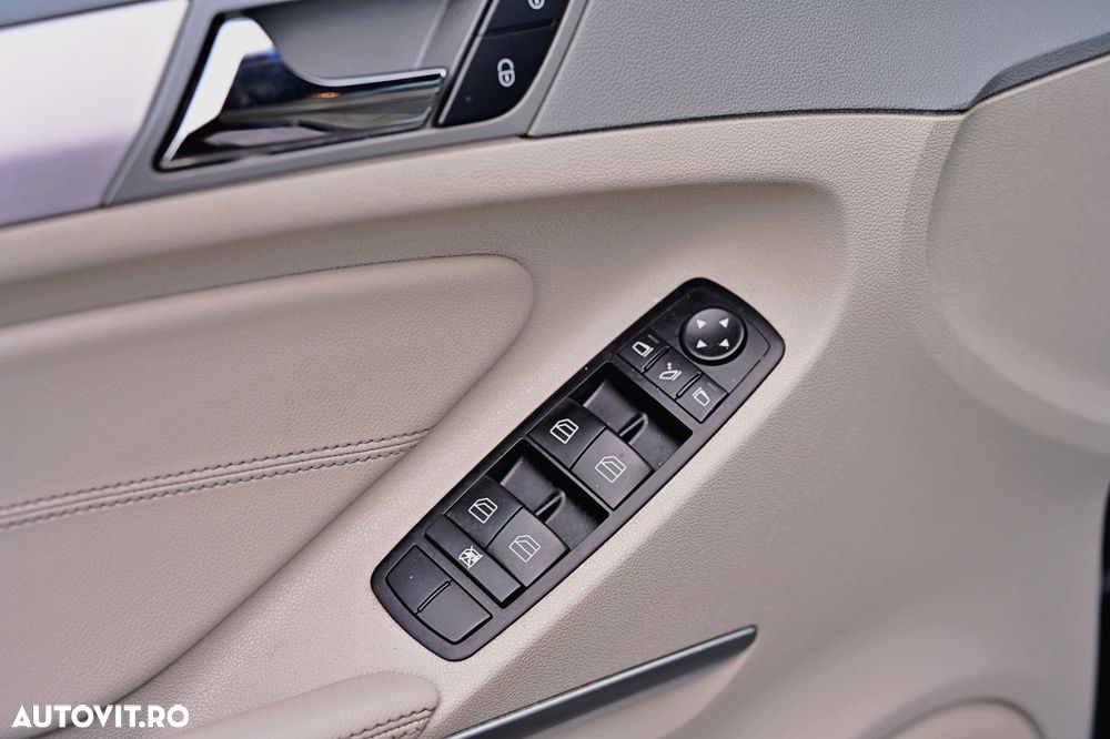 Mercedes-Benz ML 350 CDI Aut - 13